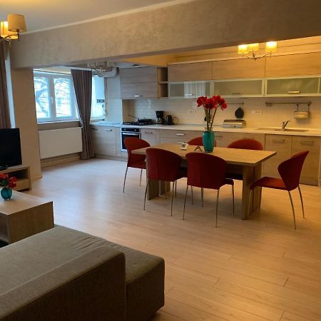 Apartament Reset Club 브러일라 외부 사진