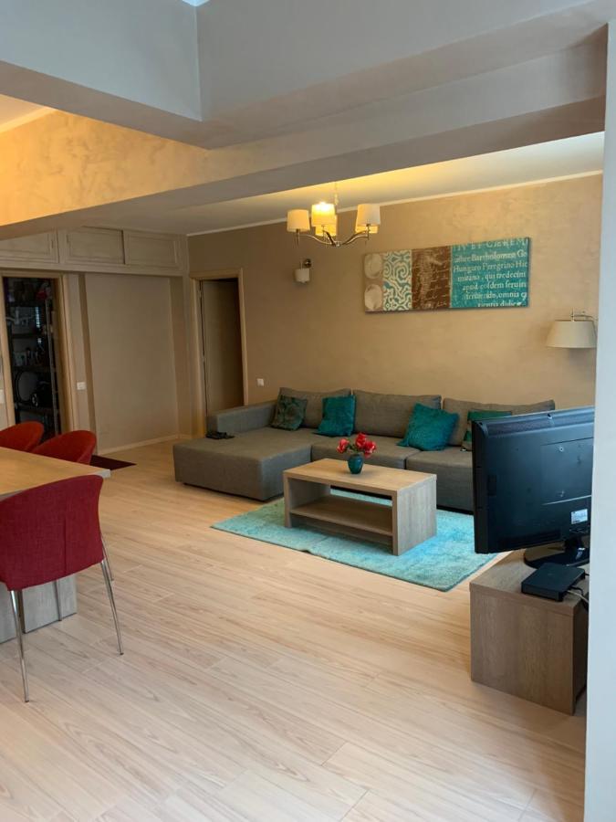 Apartament Reset Club 브러일라 외부 사진